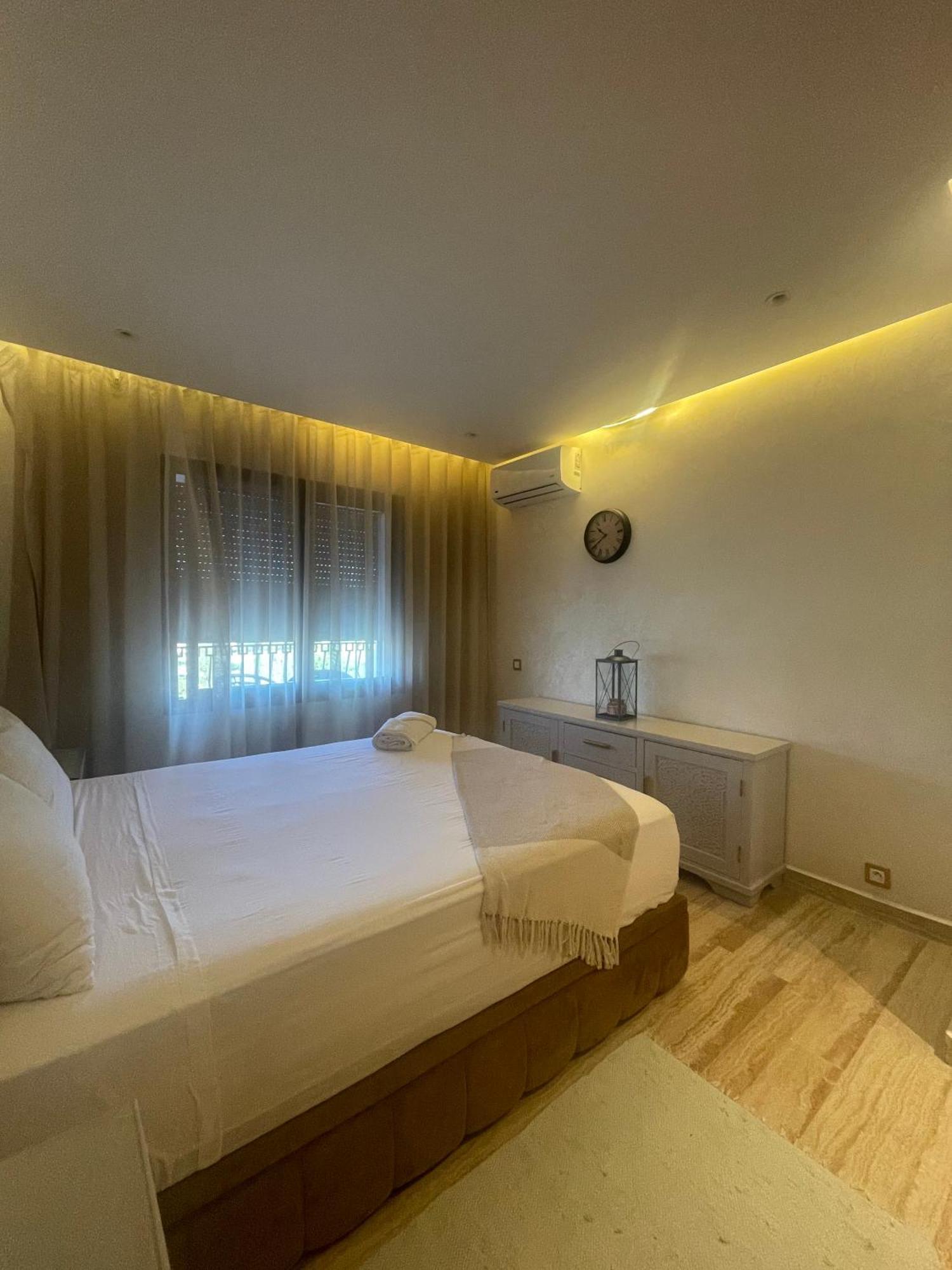 Trois Chambres, Luxe Et Tranquillite
